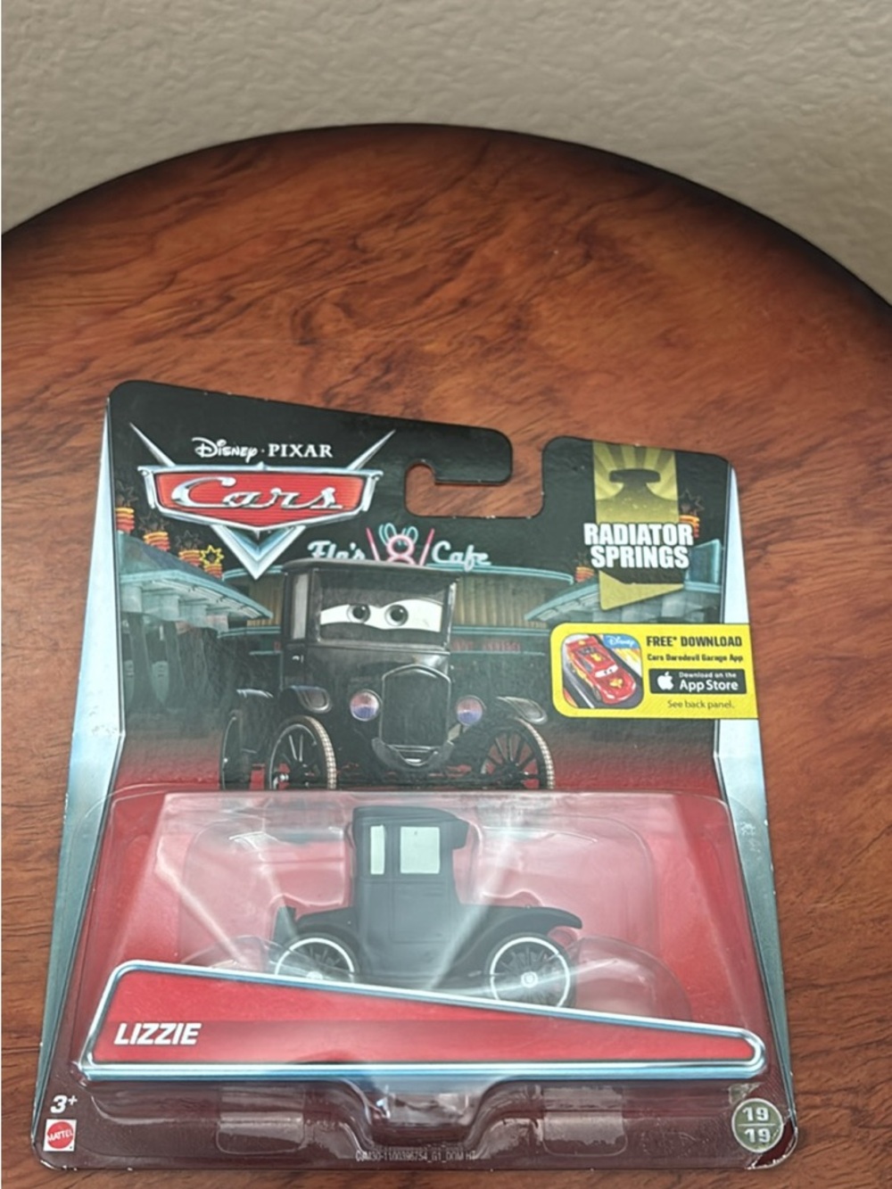 Disney Pixar Cars Lizzie Radiator Springs Diecast
